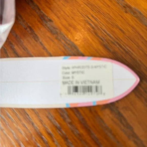 Jolyn surfer girl Aphrodite swim top size small - Picture 5 of 5